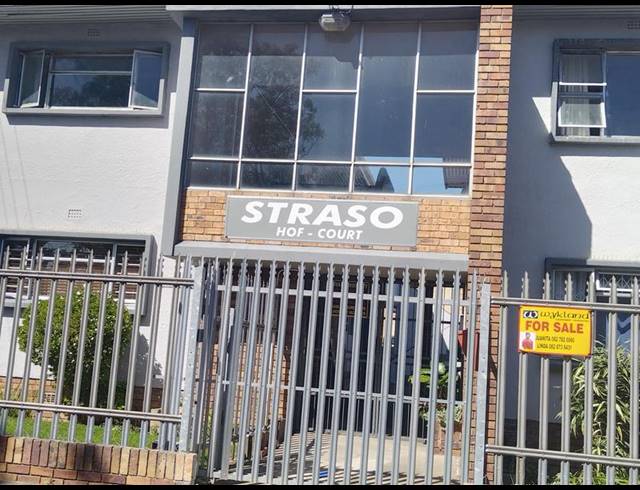 2 BEDROOM APARTMENT FOR SALE IN GLENLILLY